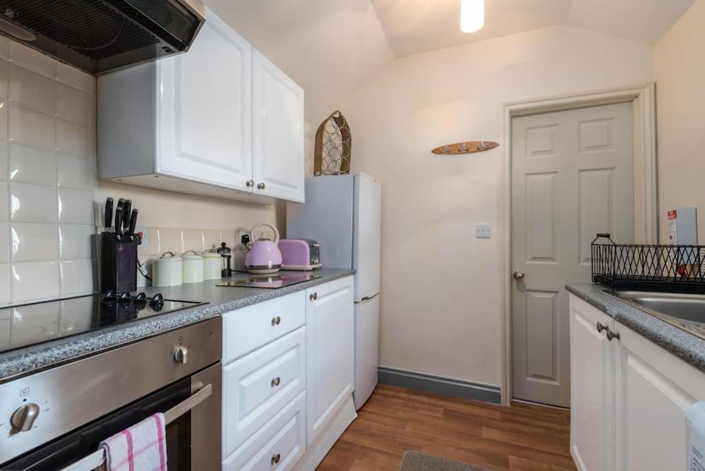 Coastal Cottage 'The Garden Cottage ' Hartland Esterno foto